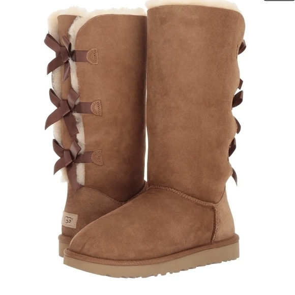 UGG Big Girls Bailey's Tall Boots with Three Bows, Sz 4, is a 6 in Women… - Picture 3 of 11